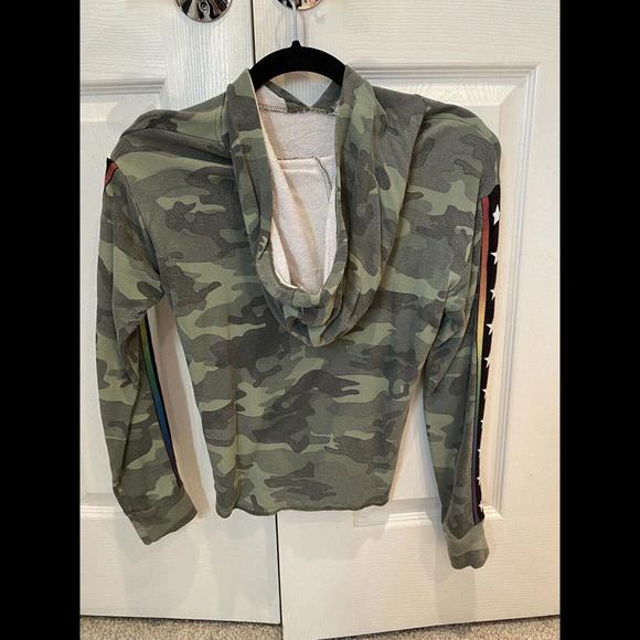 T2Love Girls Camoflauge Hooded Sweatshirt W Stars Size Medium 8-12 Retail $70 - Picture 4 of 5